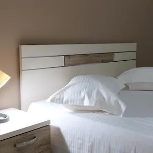 & Hotel